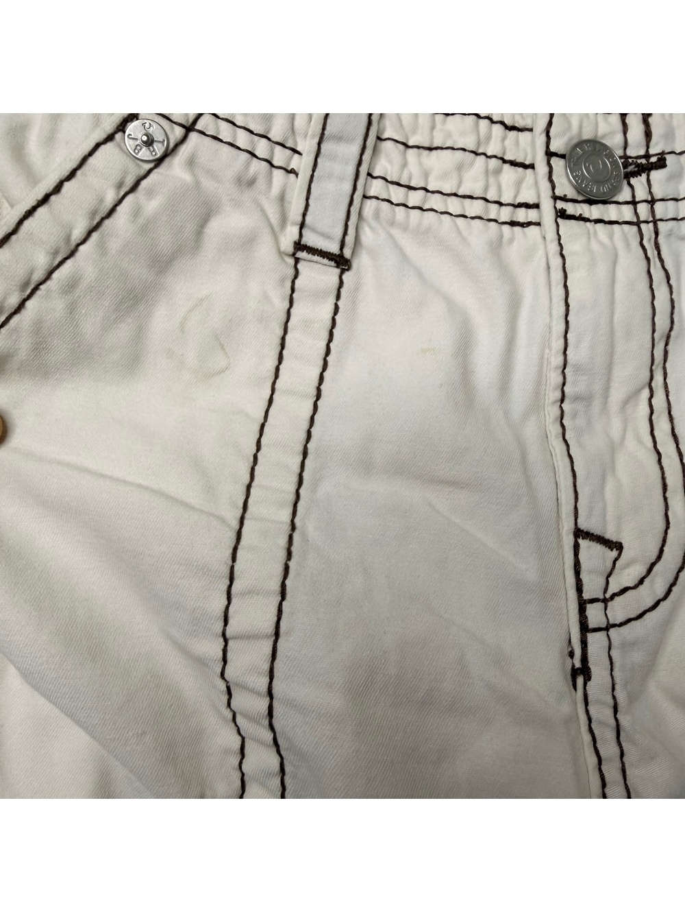 True Religion Womens Cargo Cream  Pants with Brown Stitching Size 26 - Picture 8 of 8